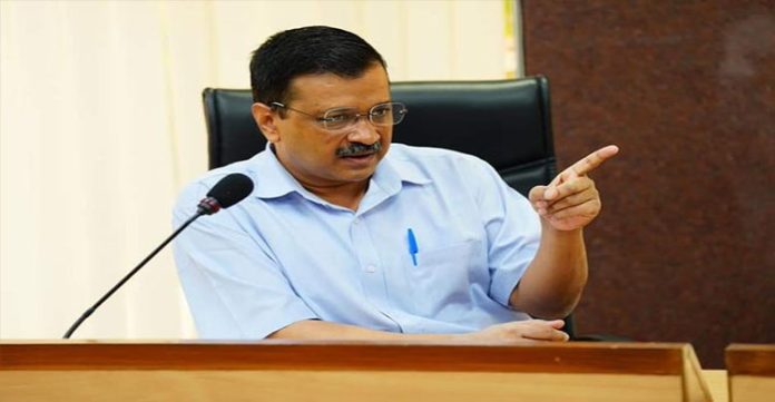 delhi govt to pay rs 50k to farmers for crop damage