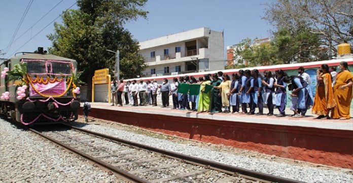Electric Train Begins In Uttar Pradesh
