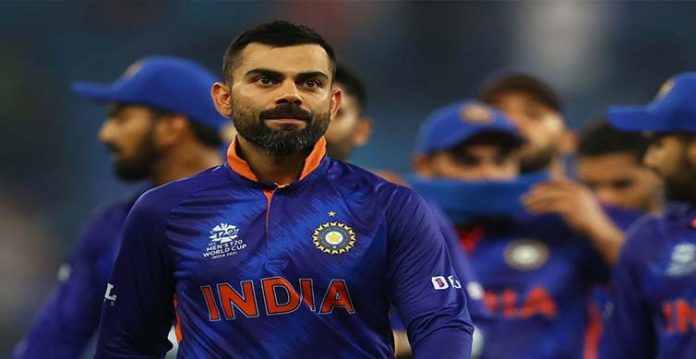 Virat Kohli and Dhoni melt hearts after images of interacting with Pak players go viral