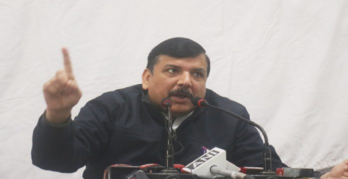 aap leader sanjay singh accuses yogi govt of caste bias