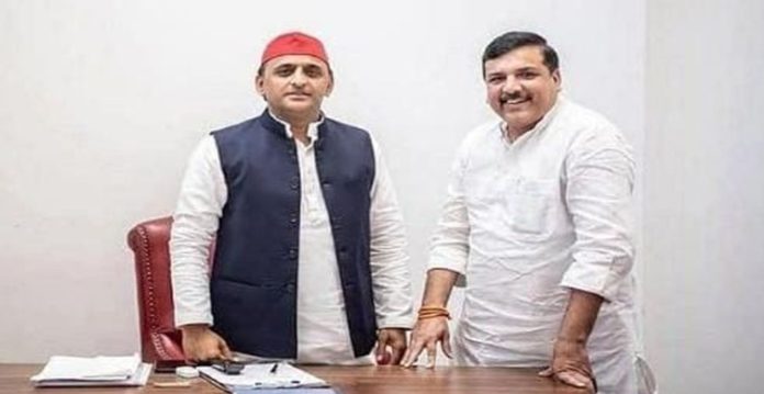AAP's Sanjay Singh meets Akhilesh, talks on alliance in UP