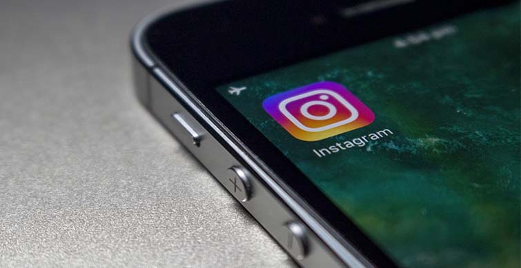 instagram letting people publicly participate in stories
