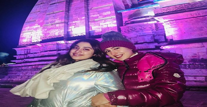 Sara Ali Khan gets trolled for Kedarnath visit pics with Janhvi Kapoor