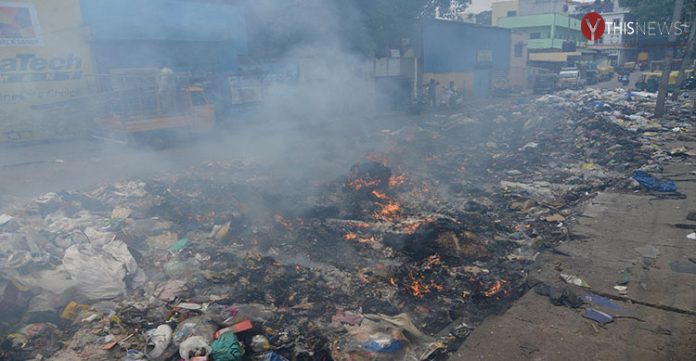 Delhi Pollution Control Committee Issues Notice To Over 2k Sites For Burning Garbage Openly