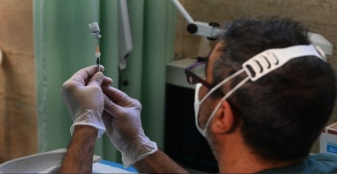 Israel announces 4th booster dose to fight Omicron