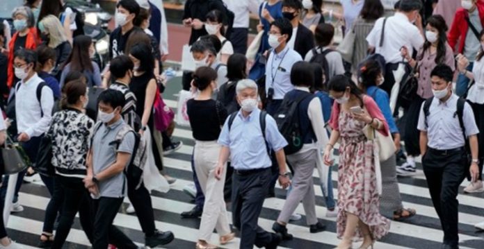 japan's household expenditures dropped 0.6% in oct