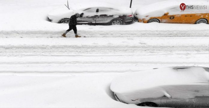 Massive winter storm hits US Pacific Northwest