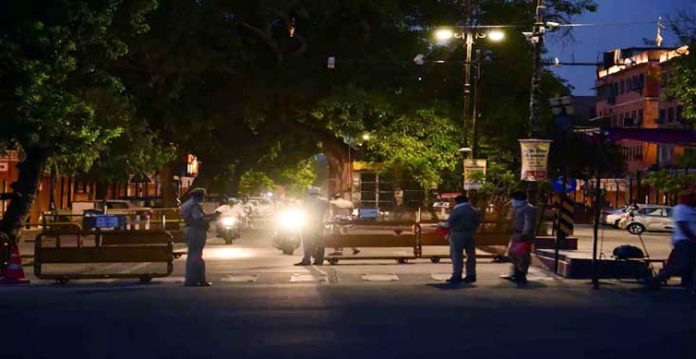 andhra pradesh govt imposes night curfew