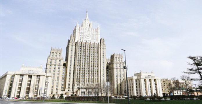 russia bans more european union officials from entry