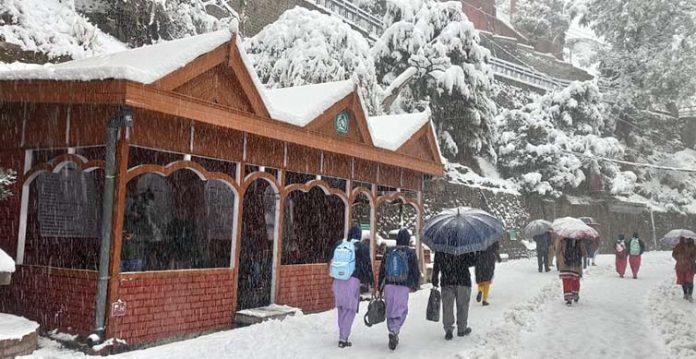 shimla, manali to see snowfall this week