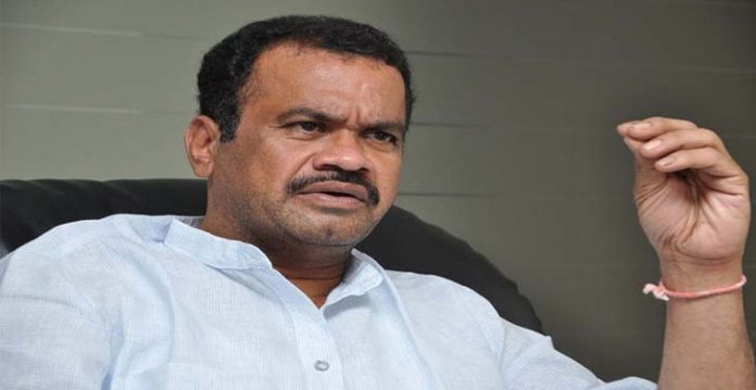 Congress Bhongir MP Komatireddy Venkat Reddy