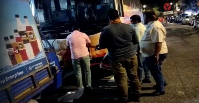 IPL Team Bus