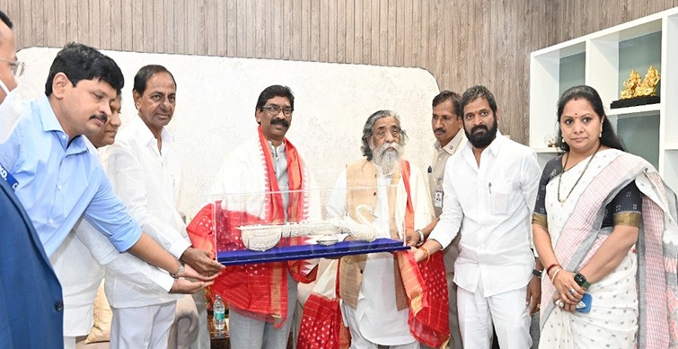 KCR-Soren meeting