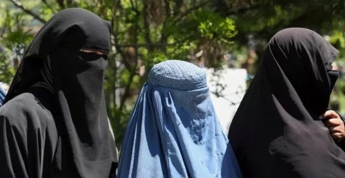 taliban denies healthcare for women without hijab rights group accuse of gender apartheid