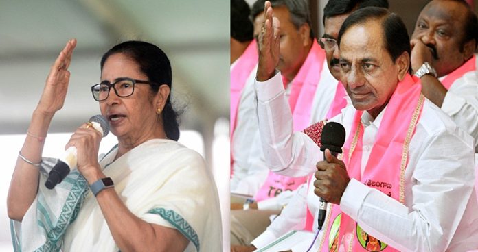 West Bengal Chief Minister Mamata Banerjee And TRS president K. Chandrasekhar Rao
