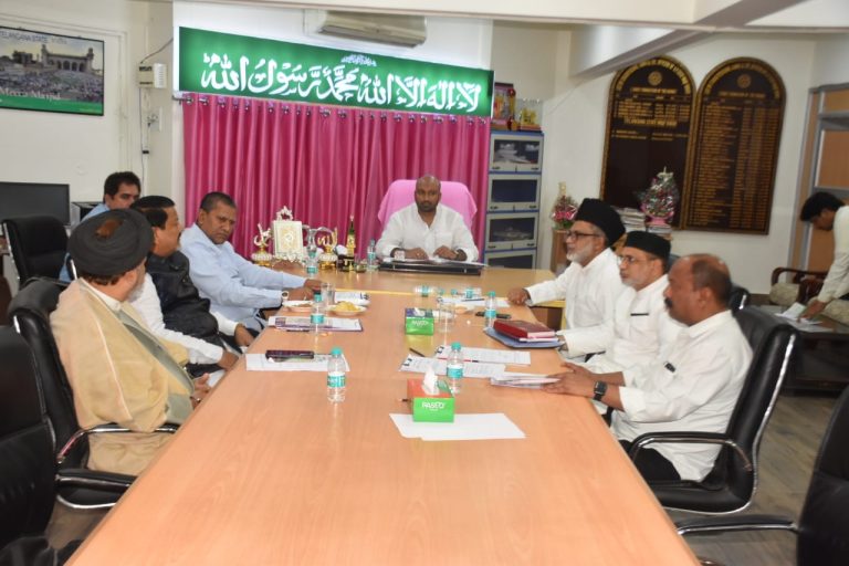 Standoff between the ‘Chief and the Chairman’ continue in Wakf Board