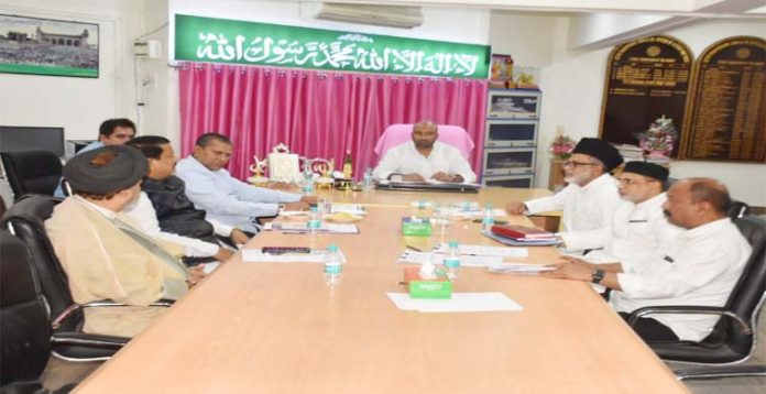 Demand intensified to hold regular meetings of Wakf Board to fix issues