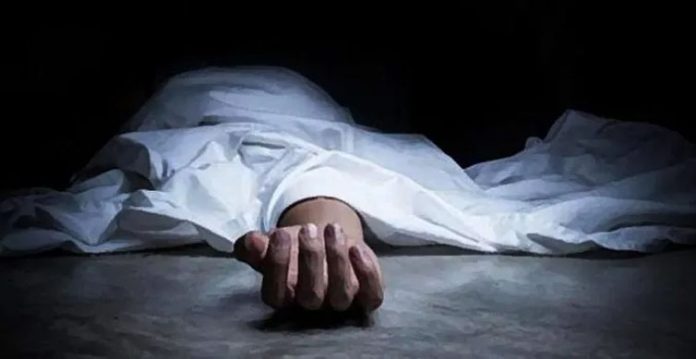 hyderabad inter student attempts to commit suicide at bowenpally