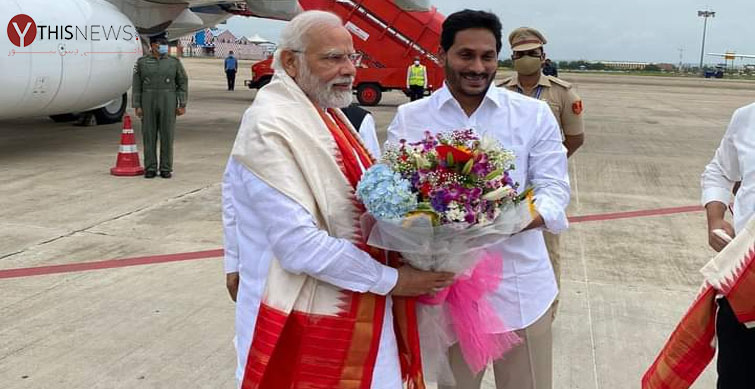 Narendra Modi and YS Jagan Mohan Reddy