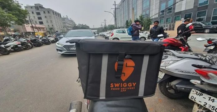 customer writes to swiggy saying they do not want a muslim delivery person