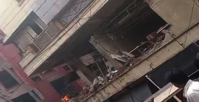 fire breaks out at a hotel in mehdipatnam due to lpg cylinder explosion