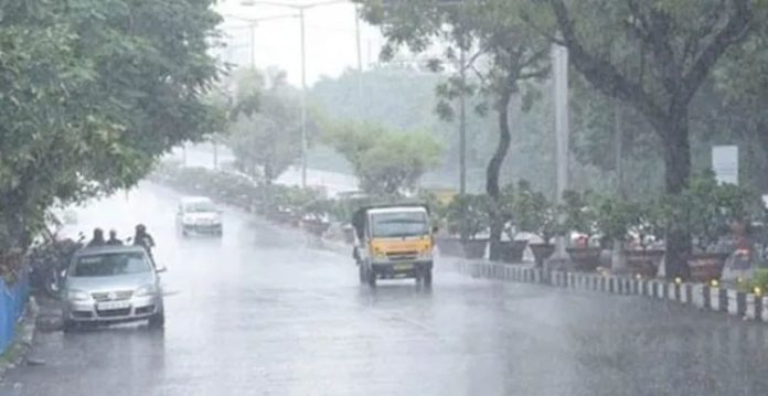 normal life disrupted as heavy rains lash hyderabad on monday morning
