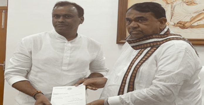 telangana rajagopal reddy submits resignation letter after quitting congress