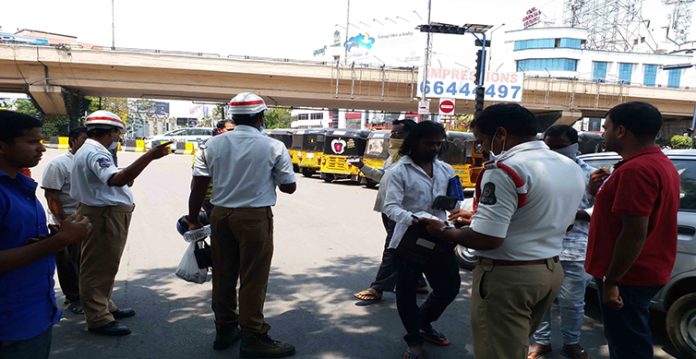 telangana police officers paid over rs 28 lakh in traffic fines