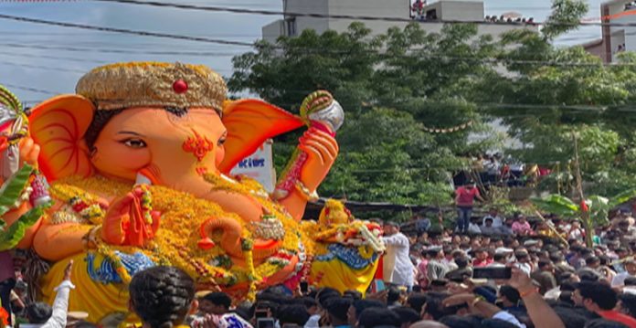 tight security for ganesh immersion; 739 new cctv's installed, 24k police deployed