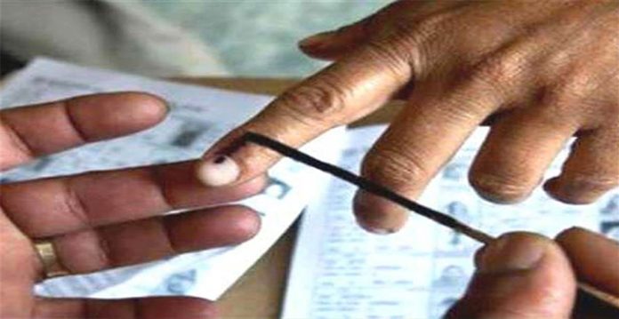 bjp alleges trs has registered 25,000 fake voters for munugode bypoll