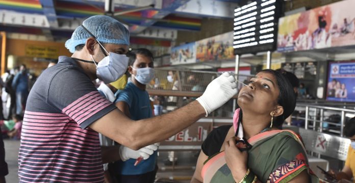 india reports 2,401 fresh covid cases, 21 deaths