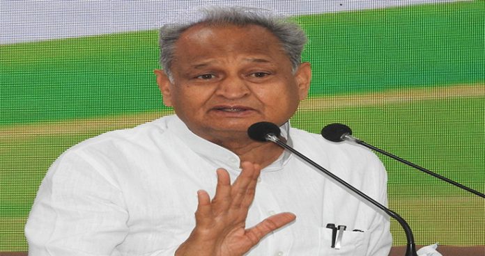 indians most angry with gehlot, least with delhi governance, most unhappy with telangana
