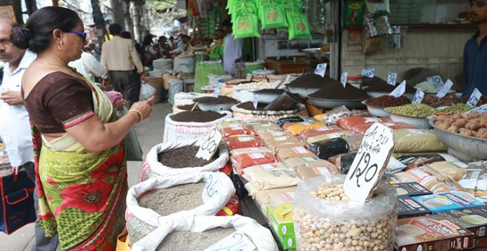 wholesale inflation falls to 18 month low in sep to 10.7%