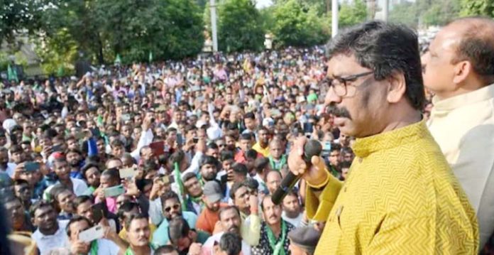 Centre's witch hunting of Hemant Soren led to economic blockade in Jharkhand from Nov.5
