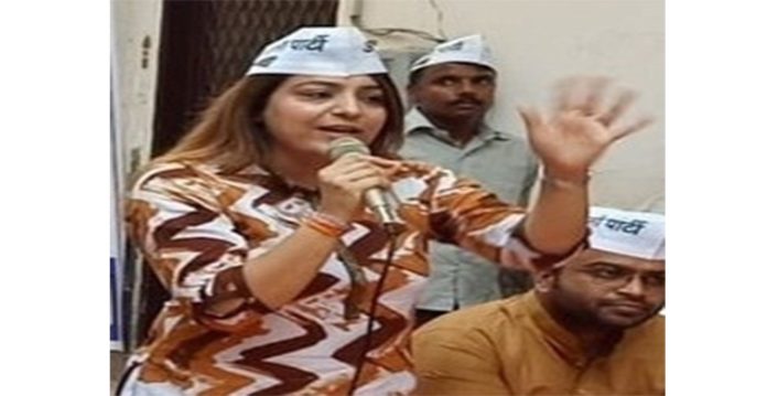 aap announces shelly oberoi as delhi mayoral candidate