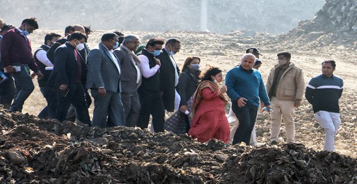 aap councillors will ensure landfill sites cleared of garbage sisodia