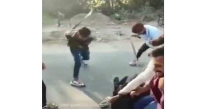 after viral video, gujarat police search for 7 men who beat dalit youth