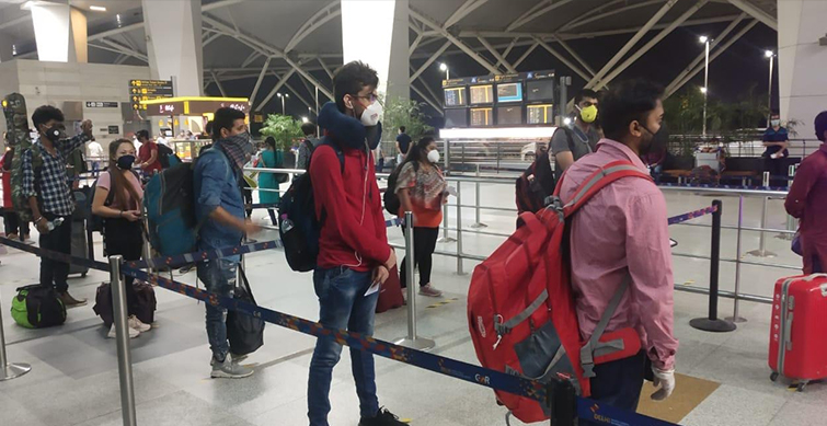 delhi airport installs 5 more x ray machines to streamline passenger traffic