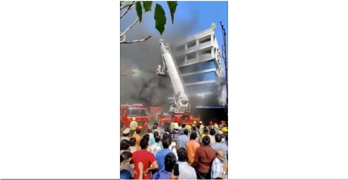 GHMC starts process of demolition of fire-hit building