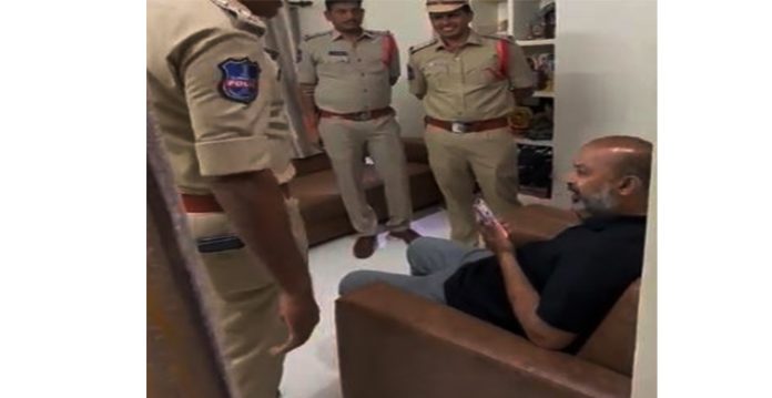 telangana bjp chief arrested amid midnight drama