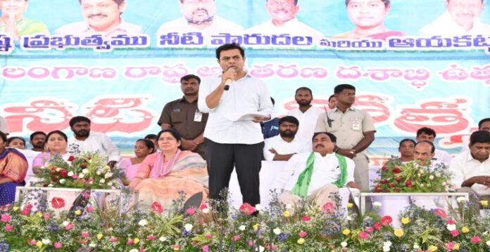 KTR critisizes Congress for failing to deliver on promises
