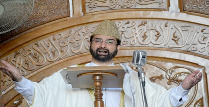 After 4 Years, Mirwaiz Umar Farooq Lead Friday Prayers at Jamia Majid