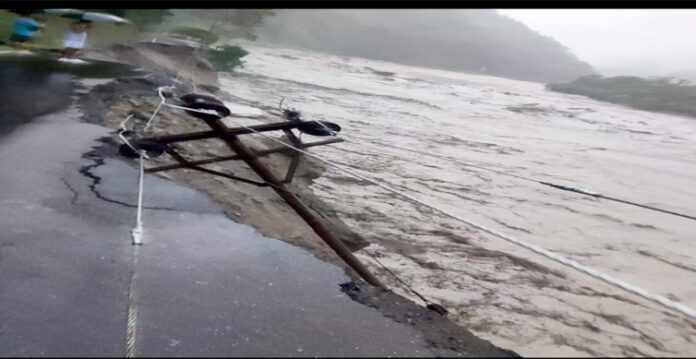 Sikkim deluge: Many still missing, four soldiers among 19 dead