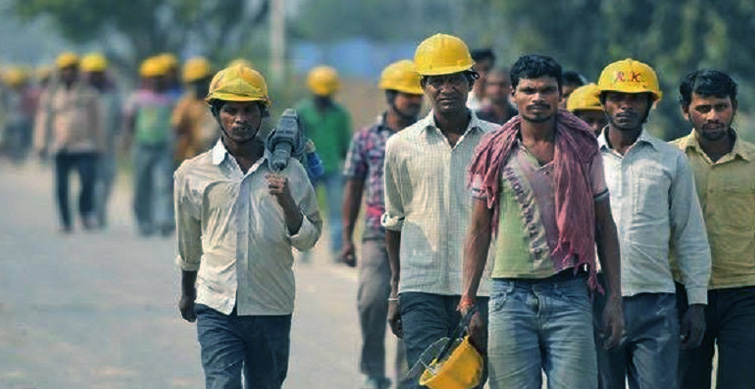 Israel to Hire Indian Workers for Construction Amid Labor Shortage | Y This  News