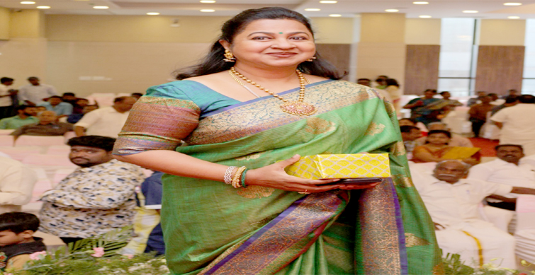 raadhika sarathkumar