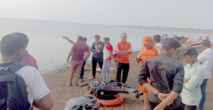 boat accident