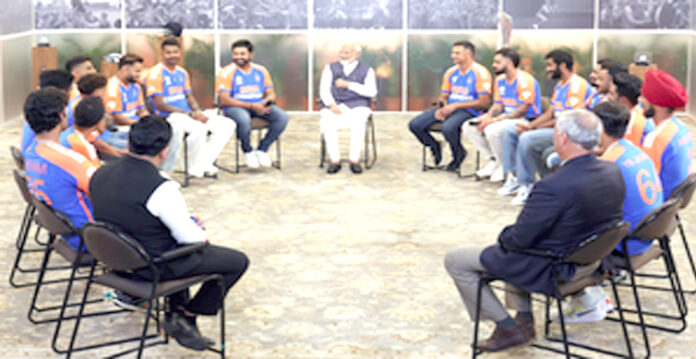 indian team with modi
