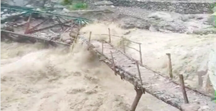 bridge collapse