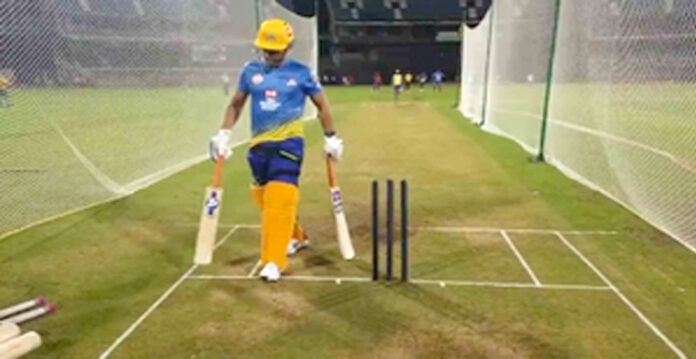dhoni