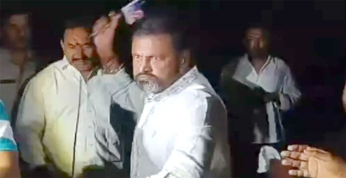 mohan babu attack journalist